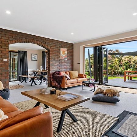 Lumeah Retreat Bruny Island Villa Adventure Bay Exteriör bild